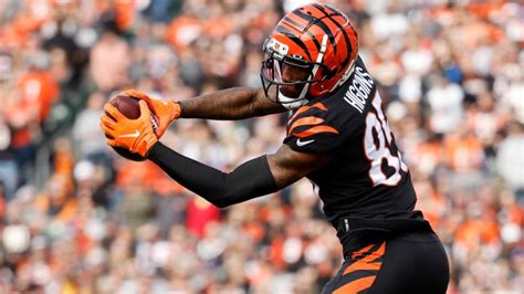 Bengals vs. Rams odds, line, spread: 2022 Super Bowl picks, .